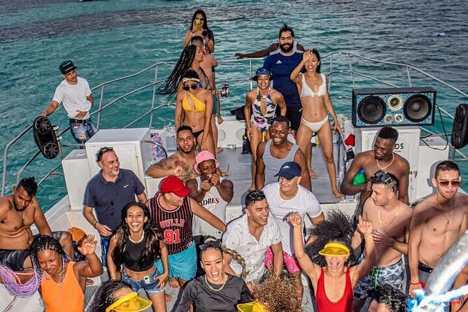 Punta Cana: Party Boat + Snorkeling Diving Music Drink Open Bar - Sunset Catamaran Party: the real experience in plain terms