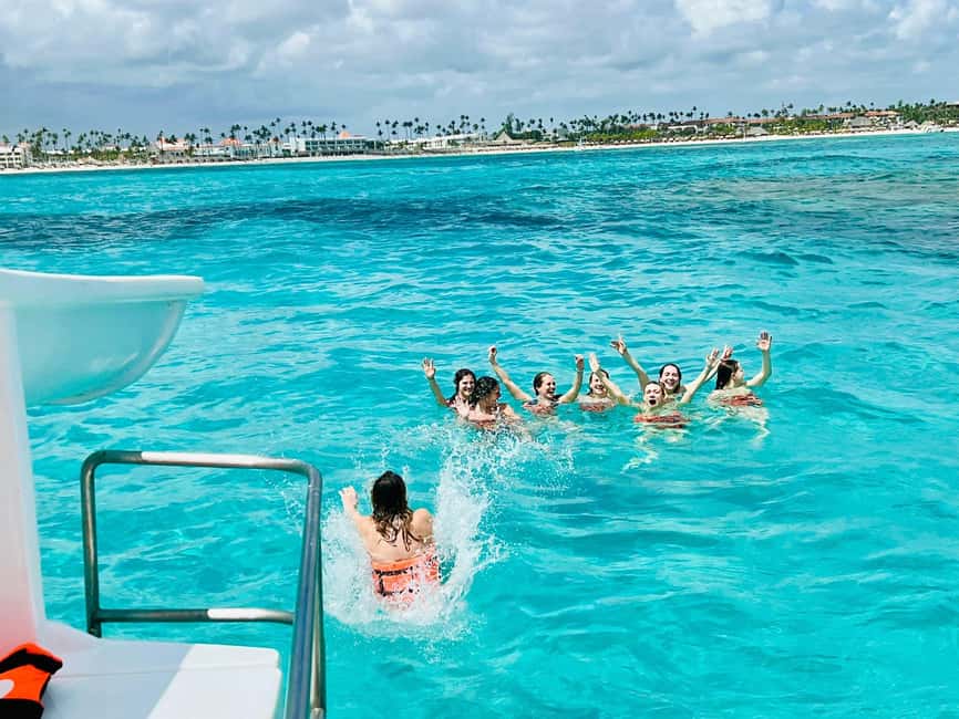 Punta Cana: Party Boat with Snorkeling, Open Bar And Hip Hop - Languages and Staff Support on a Party Boat