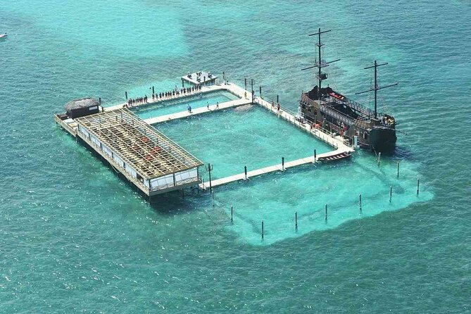 Punta Cana Pirate Ship and Snorkeling Adventure with Sharks - Shark Island: Sharks, Manta Rays, and the Big Showmoment