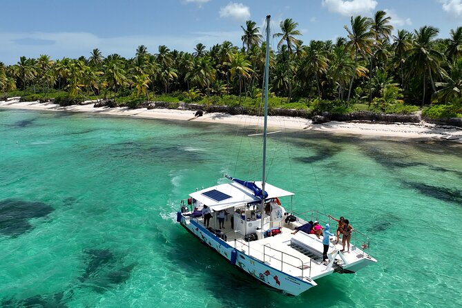 Punta Cana Private Boat (Medium Groups) - Open Bar and Snacks Without the Distraction