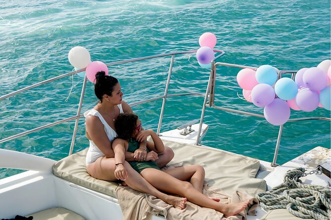 Punta Cana Private Catamaran with Snorkeling, Lunch & Open Bar - Service and vibe: friendly crew matters on a private boat