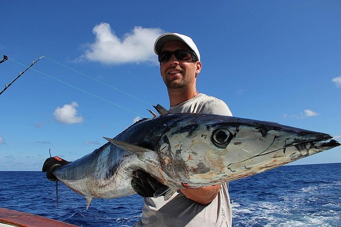 Punta Cana Private Fishing Charter boat Fortuna 42' - Sea Conditions and Motion Sickness: Plan Smart, Stay Ahead of It