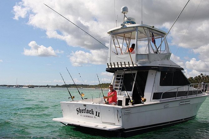 Punta Cana Private Fishing Charter on 39 Foot Boat with Bevarages - A 39-Foot Private Boat Built for Real Fishing Off Punta Cana