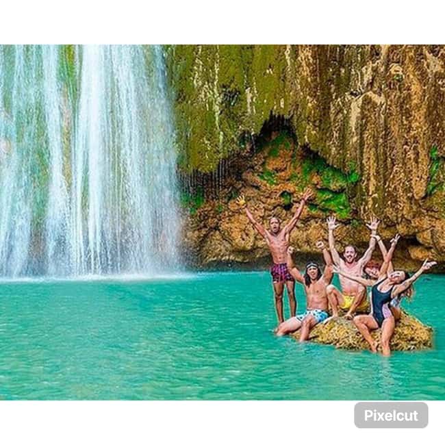 Punta Cana: Samaná Cayo Levantado & El Limón Waterfall Tour - The colorful town drive, coffee stop, and that local-shopping pause