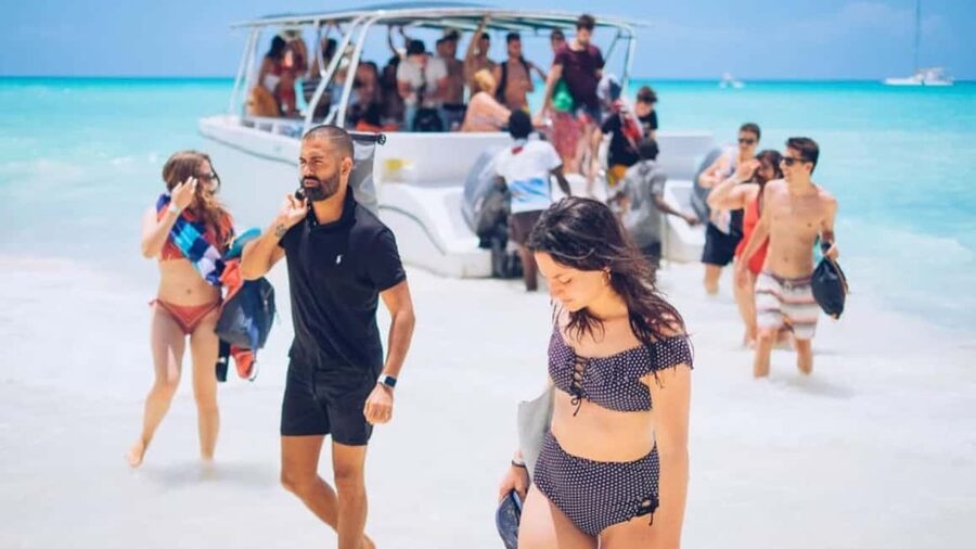 Punta Cana: Saona Island All Included Open Bar Catamaran - Price and value: is $76 worth it for Saona Island?