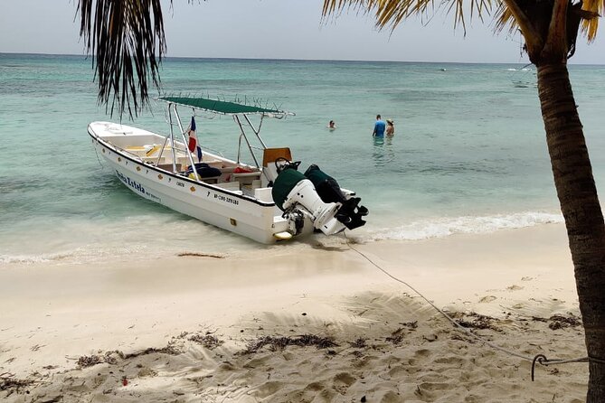 Punta Cana: Saona Island Food And Drink Catamaran Hotel Pickup - Mano Juan Village View: A Glimpse of Real Saona Life