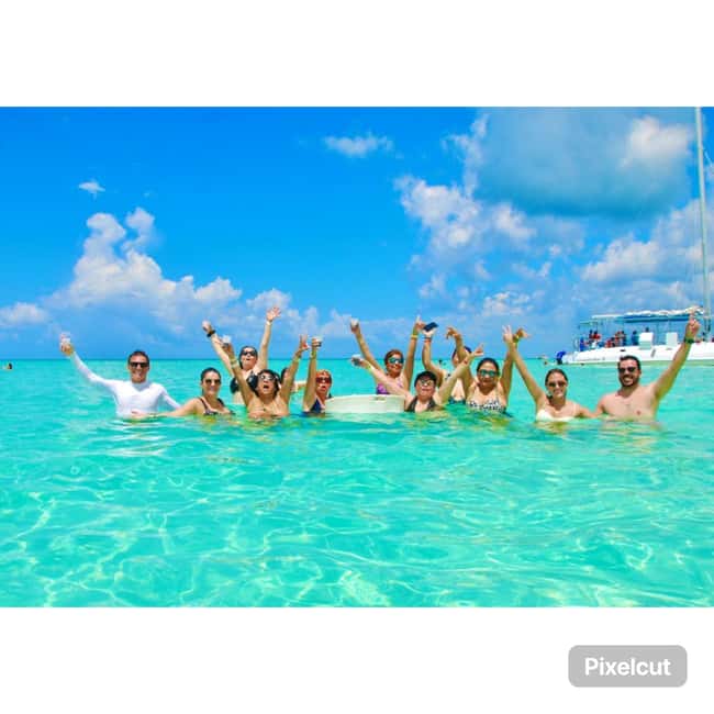 Punta Cana: Saona Island Tour with Lunch and Drinks - Lunch at Palmera Turística beach: what’s included and how to make it better