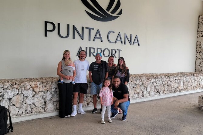 Punta Cana VIP Airport Shuttle - From plane to car: what the VIP pickup does well