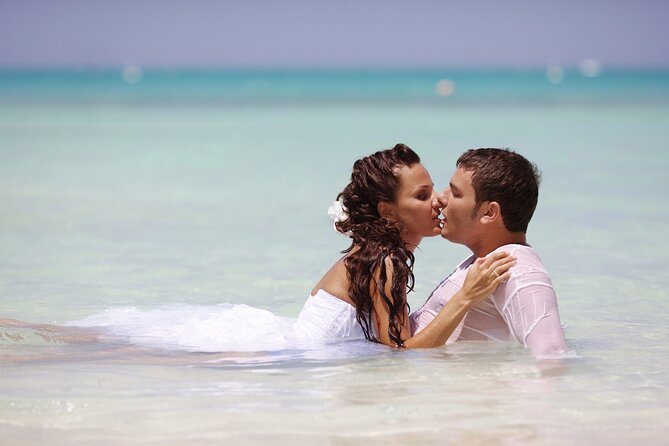 Punta Cana wedding photographer, Wedding ceremony - What the 100–120 Lightroom-corrected images mean for your wedding album