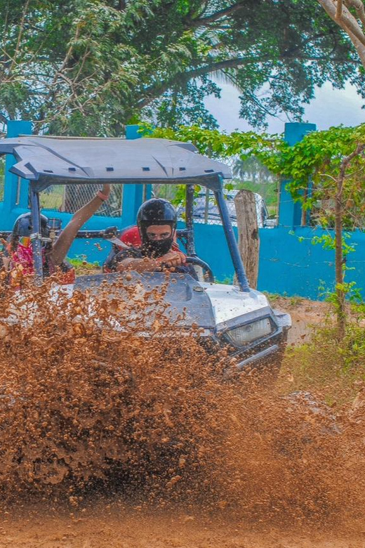 PUNTA CANA WILD BUGGY BREAKS TRACK WITH EXTRAMAS PROTECTION - Tastings on the way: coffee test and Mamajuana test