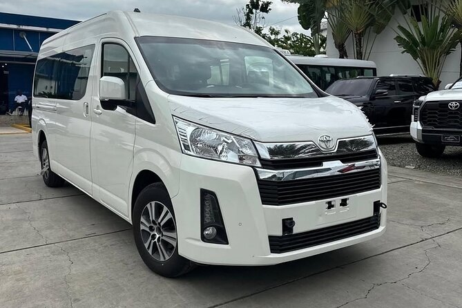 Round-Trip from punta cana airport to bavaro - Price value for groups up to 7 people
