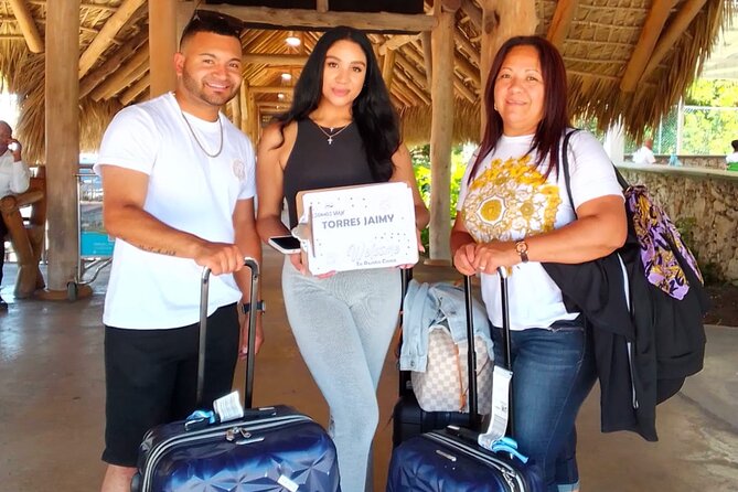 Round Trip Top-Rated Punta Cana Airport Transfer to your Hotel - Shared transfer reality: what to expect with multiple pickups