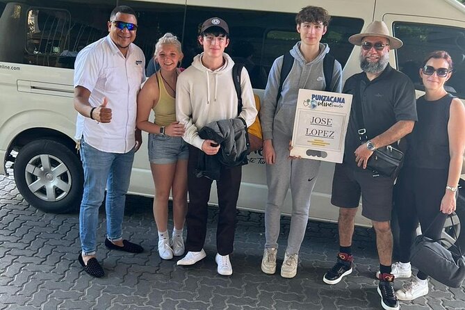 Roundtrip private transfer from punta cana airport to bavaro area - Inside the Vehicle: AC, Wi‑Fi, Water, and Cold Drinks