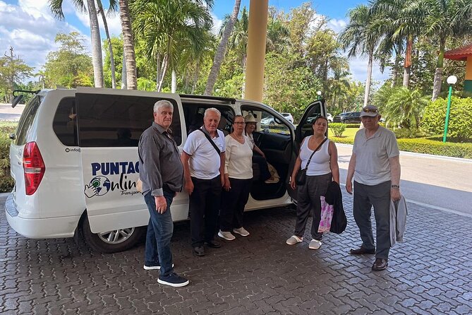 RoundTrip private transfers from punta cana to uvero alto área - Booking value: when $115 per group makes sense