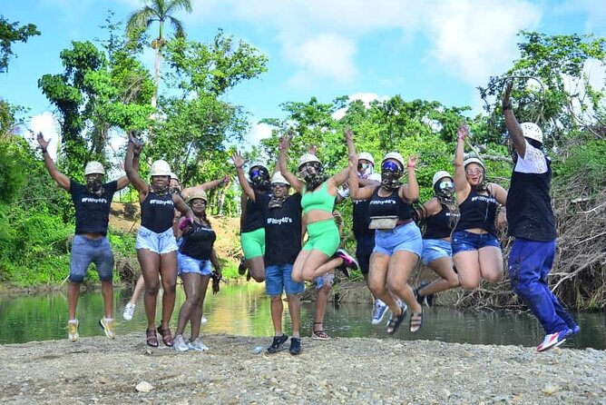 Safari Tour in Punta Cana todo el dia una Aventura inolvidable - Higuey Public Market: Where Everyday Life Comes Through