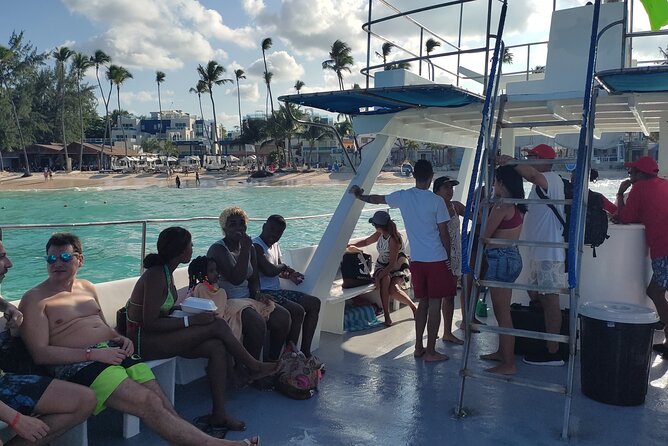 Samana Full Day Waterfall, Safari and Beach - Getting from Punta Cana to Samana: buses, docks, and rugged changes