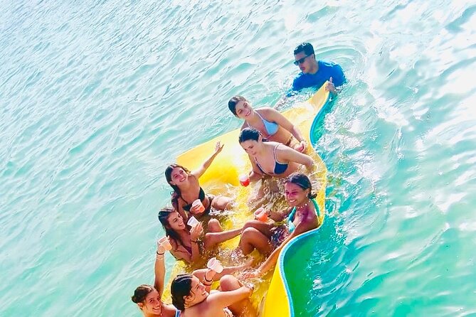 Sand Bar Punta Cana, Snorkeling, Party Boat, Booze Cruise Party - What makes it special (and what to watch for)