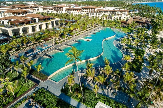 Santo Domingo Airport and Lopesan Costa Bavaro Private Transfer - What makes this transfer feel simple