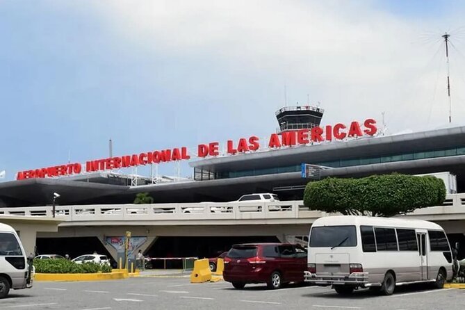 Santo Domingo Airport and Lopesan Costa Bavaro Private Transfer - Price and what you’re really paying for