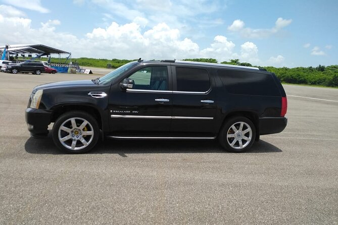 Santo Domingo Airport (SDQ) SUV Transfer Transportation To Punta Cana Hotels - Round-Trip Details: Confirming Pickup Time and Room Info