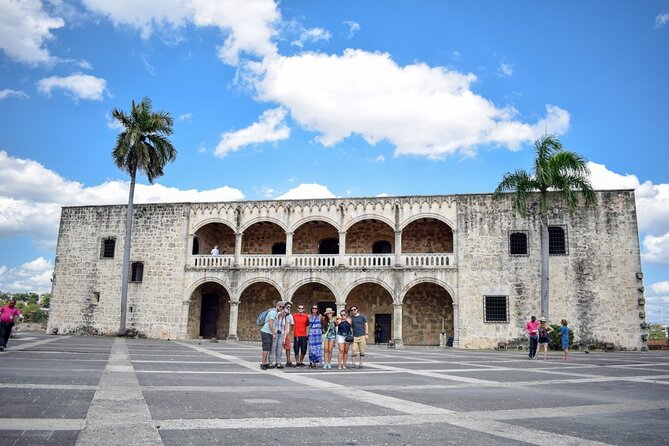 Santo Domingo City Tour From Punta Cana With Pick Up - Los Tres Ojos National Park: the cave lakes stop that makes this tour worth it