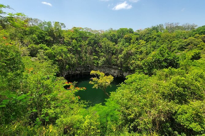 Santo Domingo City Tour From Punta Cana With Pick Up - Santo Domingo’s big cathedral stop (and why free admission matters)