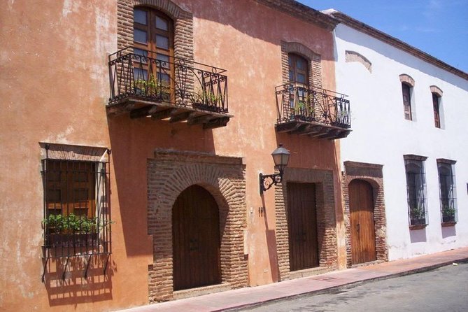 Santo Domingo Full Day Cultural Tour - Faro a Colón (Columbus Lighthouse): an easy landmark with a museum twist
