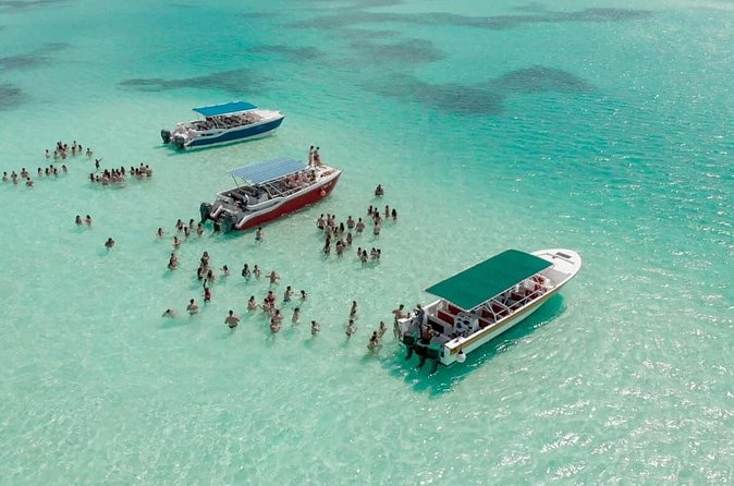 Saona Island Adventure From Punta Cana With Lunch and Transportation - The Return Catamaran Ride: Drinks, Snacks, Music, And Dancing