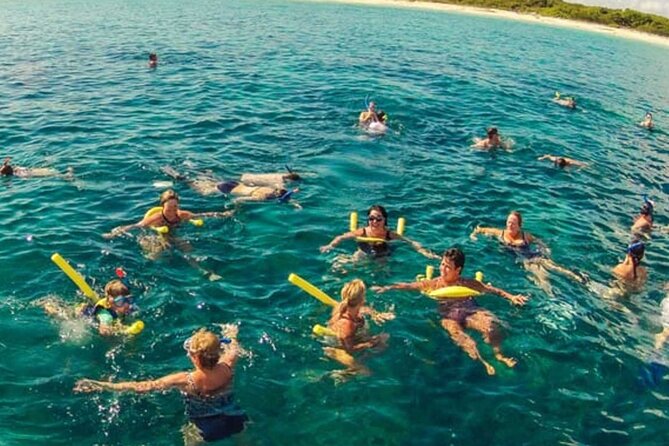 Saona Island Catamaran Adventure with Free Food and Transportation - Speedboat to Saona and the Piscina Naturalmente stop