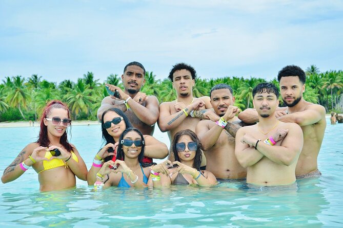 Saona Island Full Day Excursion from Punta Cana + Catamaran Party - Isla Saona beach time: the payoff (and what can go wrong)