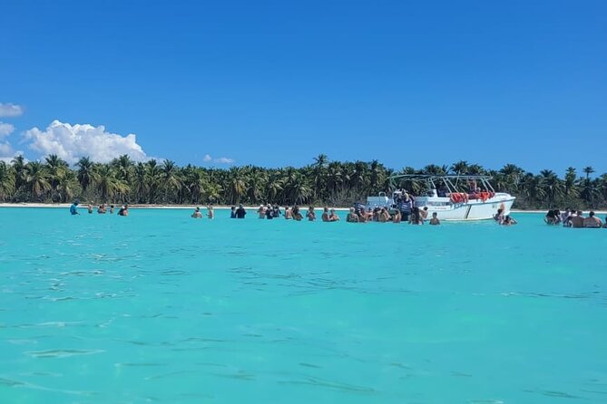Saona Island Full-Day Tour from Punta Cana Bayahibe All Inclusive - Isla Saona Beach Time: Big Sand, Optional Extras, and Coconut Cool-Downs