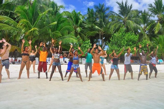 Saona Island Sailing Tour - All Inclusive - How the boat ride affects your day: catamaran vs speed boat