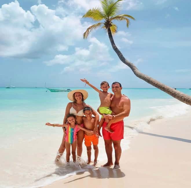 Saona Island Tour All Inclusive Speedboat and Catamaran - Saona & Catalina in One Day: How the Boat Rides Work