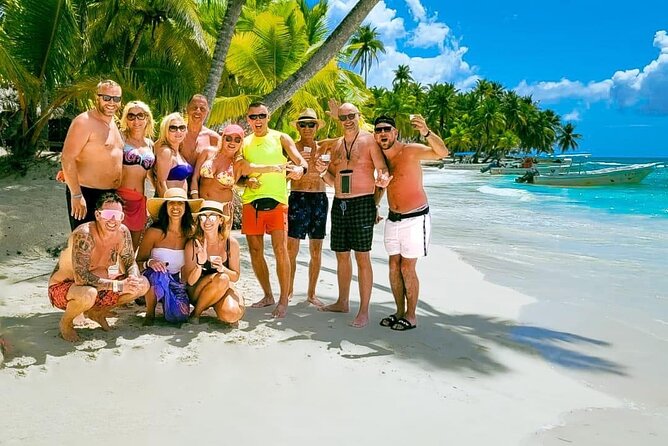 Saona Island Tour from Punta Cana All Inclusive - La Romana port time: where the boats and Natural Pool meet