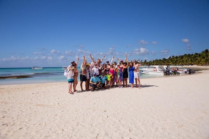 Saona Private Full-Day Tour from Punta Cana - Early Saona Beach Time: The Private-Arrival Advantage