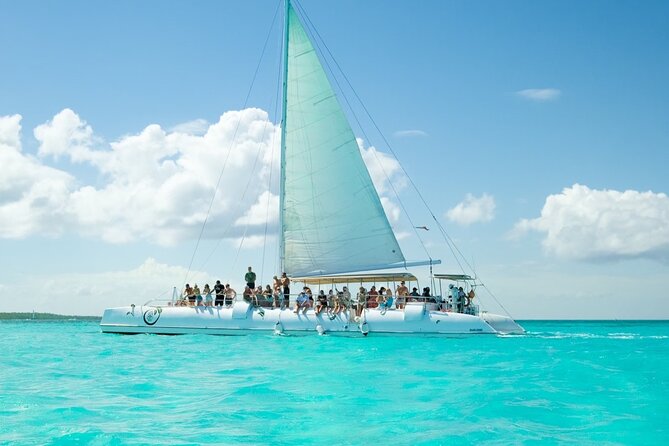 Saône Deluxe Platinum Island - The Crowd Factor: How This Tour Tries to Keep the Day Calm