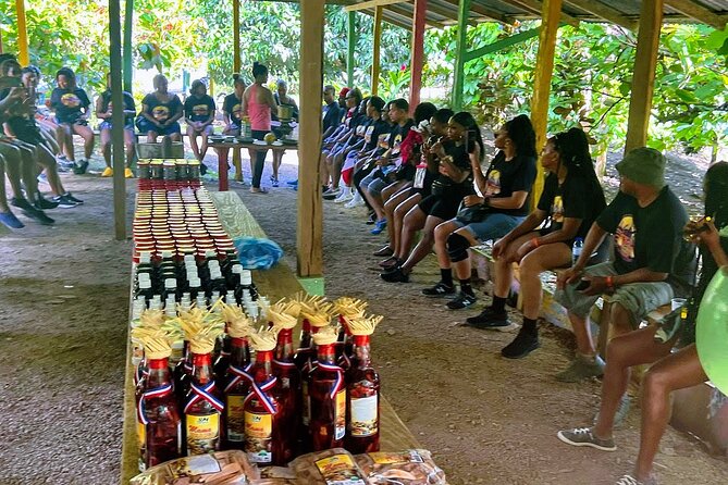 Small Group Cultural Safari - The cultural lesson: cigars, mamajuana, coffee, cocoa, and more
