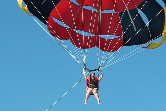 Speedboats and Parasailing Combo - Speedboat and parasailing: the “about 1 hour” reality check