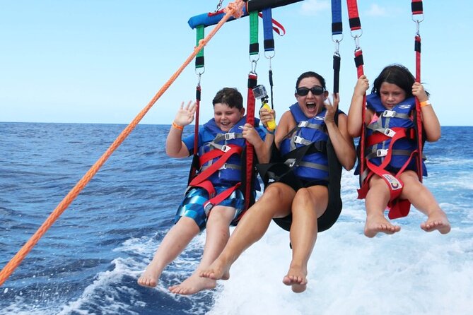 Speedboats and Parasailing Combo - Parasailing: what to expect from a combo format