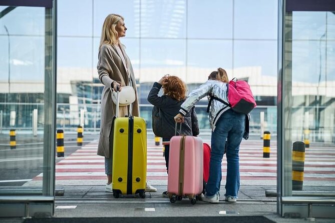 Taxi & Transfer From Punta Cana Airport (PUJ) To Uvero Alto - Luggage Rules: Small Limits That Matter at the Airport