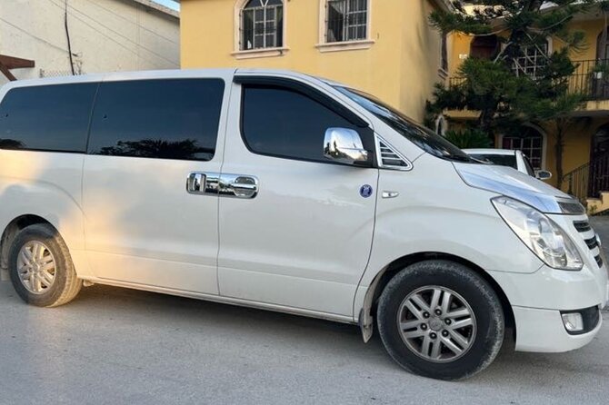 Transfer From or To Punta Cana Airport – Playa Nueva Romana - The real value: no guessing after customs
