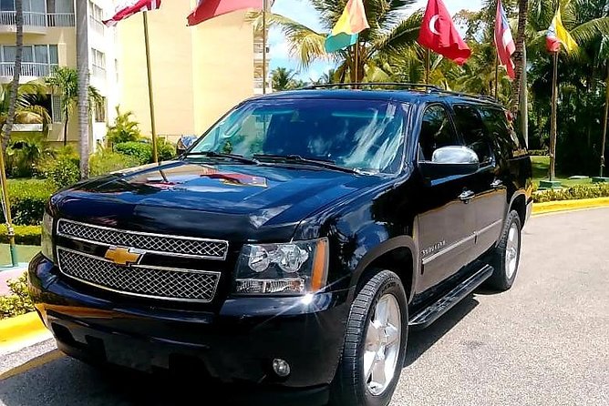 Transfers From Las America Airport AILA SDQ<=>To All Place at Punta Cana - How the Meet-Up Works: Tablet, Name, and Quick Identification