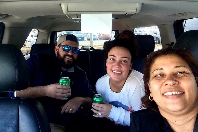 Transfers From Las America Airport AILA SDQ<=>To All Place at Punta Cana - Drinks and the Champagne Question