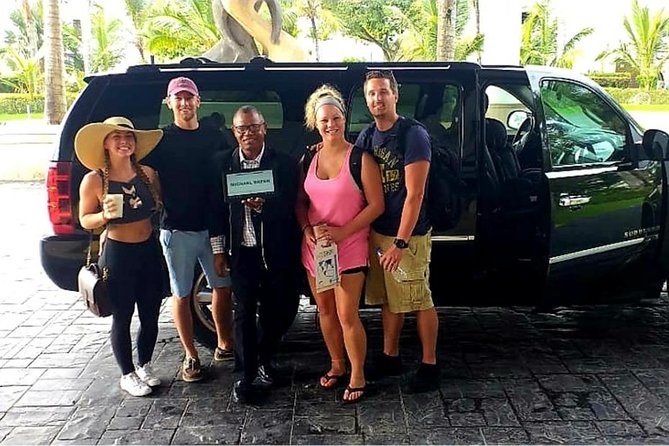 Transfers From Punta Cana Airport (PUJ)<=> To All Place at Uvero Alto Punta Cana - From PUJ to Uvero Alto: Why This Transfer Feels Worth It
