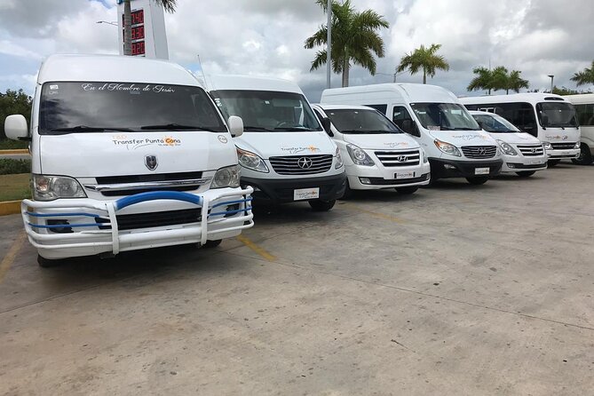 Transfers of 1-6 people Punta Cana area - The A/C ride: short duration, comfort you’ll feel