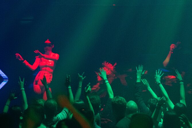 Tropicalia Disco – Party Night – Nightclub - Bar expectations: plan for drinks to be extra