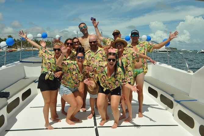 VIP Premium Yacht -Party Boat-Brunch - Who This Brunch Party Catamaran Suits Best